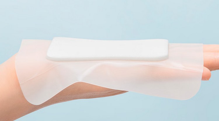 Foam dressing